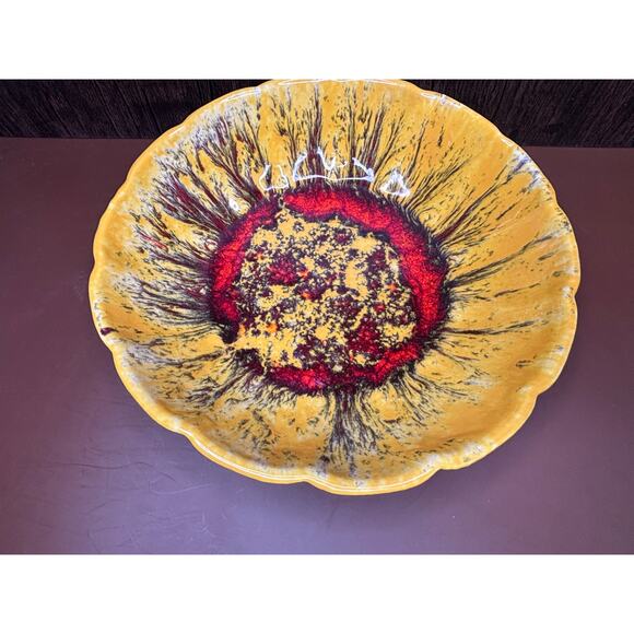 Large Vintage McCoy Pottery Sunflower Serving Bowl 11" Yellow Red Black - Picture 8 of 10